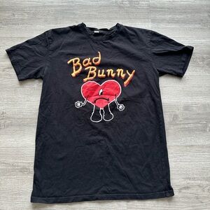 Bad Bunny 2022 world hottest tour shirt Sz M concert Coachella fans 🔥